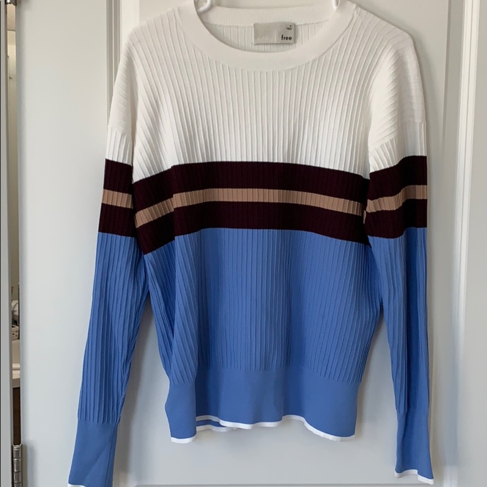 Aritzia Wilfred free top size M